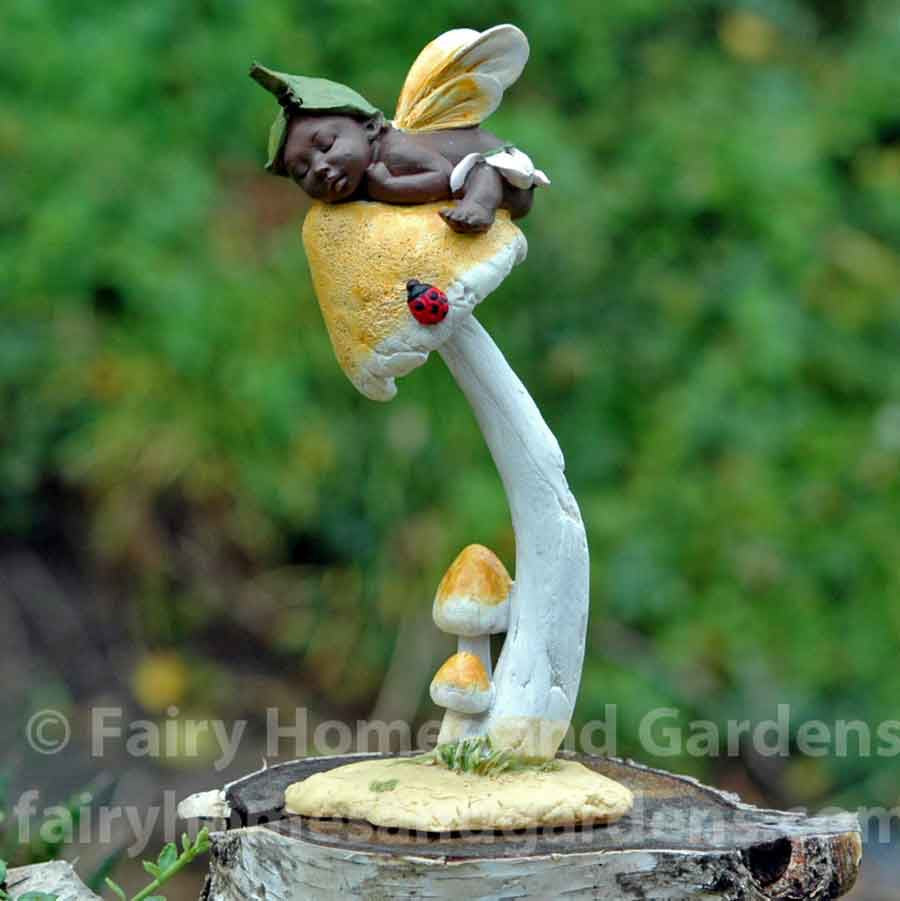 Top Kollektion Enchanted Story – Schlafendes Feenbaby Mit Frosch, Feengarten-Deko Aus Kunstharz, 7,6 Cm