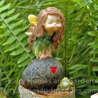 Little Fairy Puckered Up For a Kiss