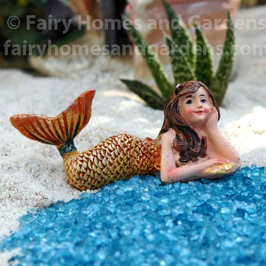Miniature Day Dreaming Fairy