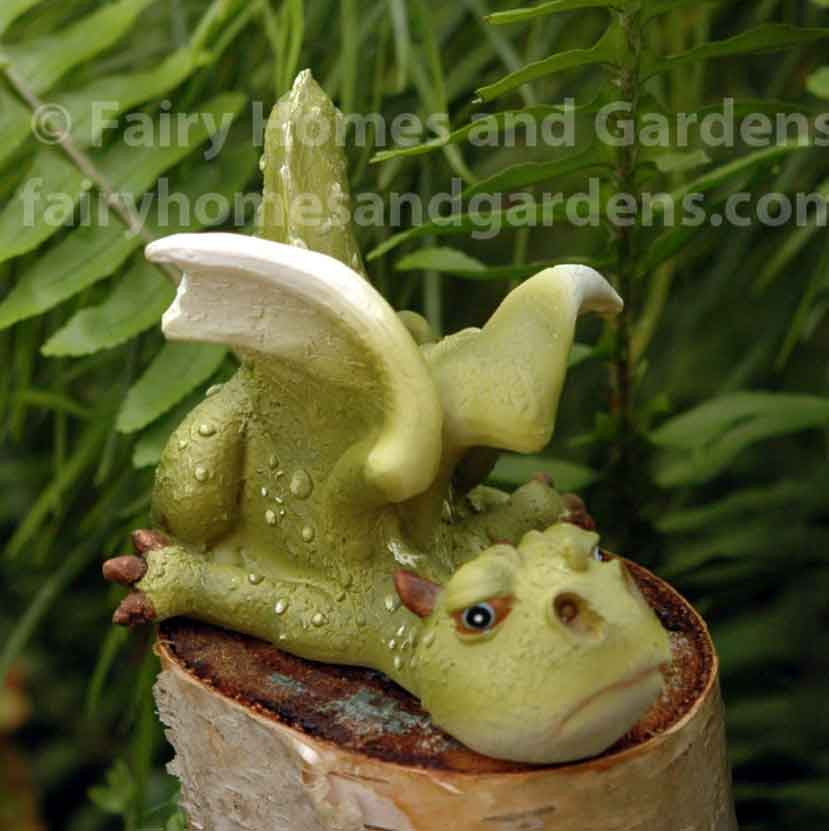Miniature Lazy Dragon Collectible