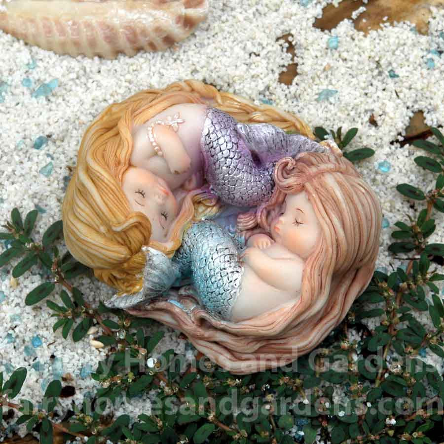 Sleeping Little Mermaid Friends Miniature Collectible