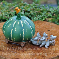 Top Collection Three Mice Pulling a Green Gourd Collectible