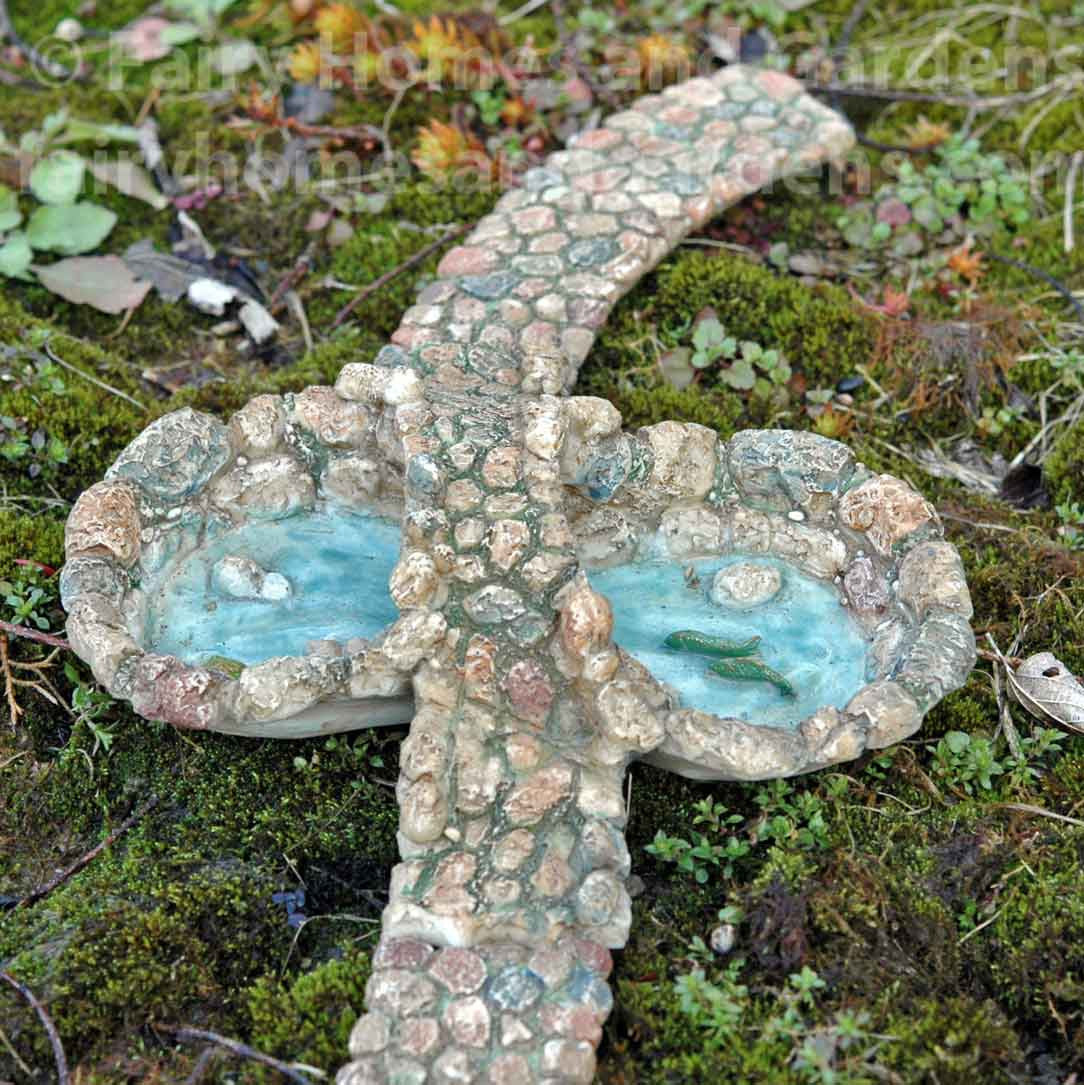 A Miniature Fairy Garden Designed In White | Otten Bros. Garden Center And Landscaping - Foto 12