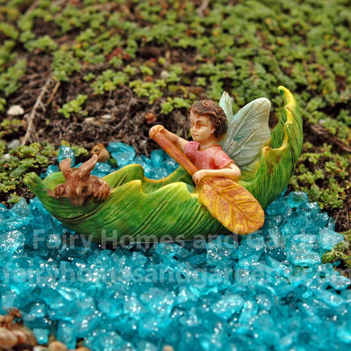 Miniature Leaf Canoe